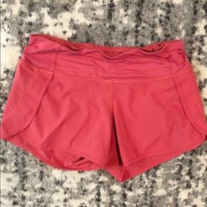 Lululemon Melon-pink size 4 shorts-Tall